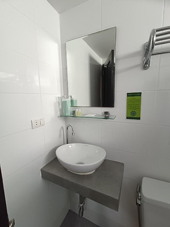 Noble House Patong Otel Dış mekan fotoğraf