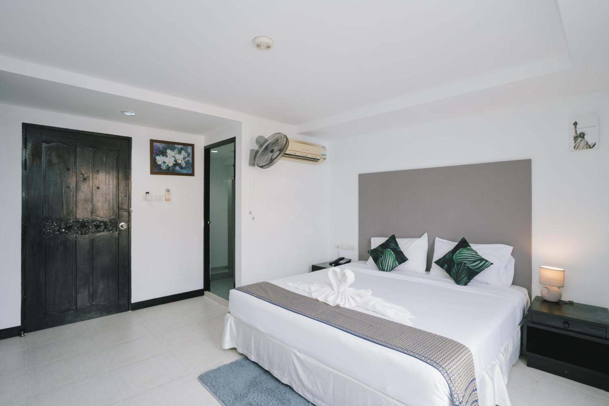 Noble House Patong Otel Dış mekan fotoğraf