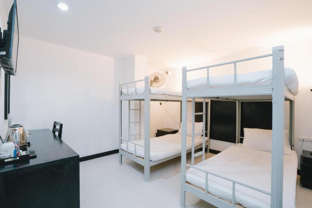 Noble House Patong Otel Dış mekan fotoğraf
